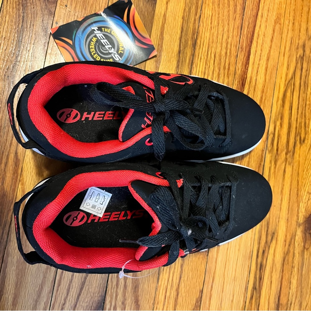 Heelys Black and Red Sneakers